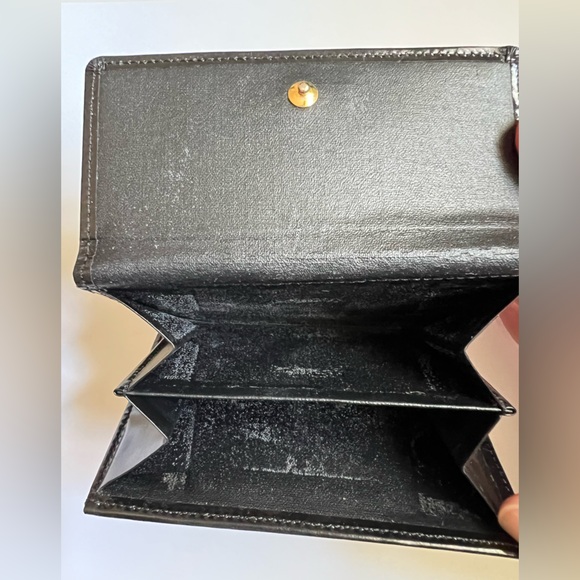 Givenchy Logo Wallet - Picture 6 of 7